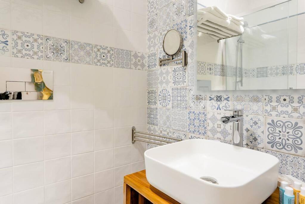 Cortile Marconi Apartment Palermo Buitenkant foto